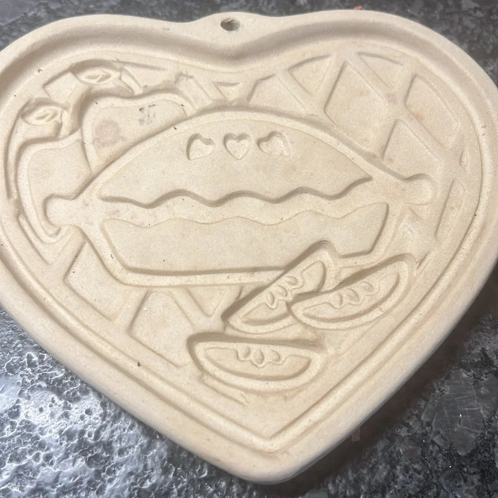 Pampered Chef stone cookie